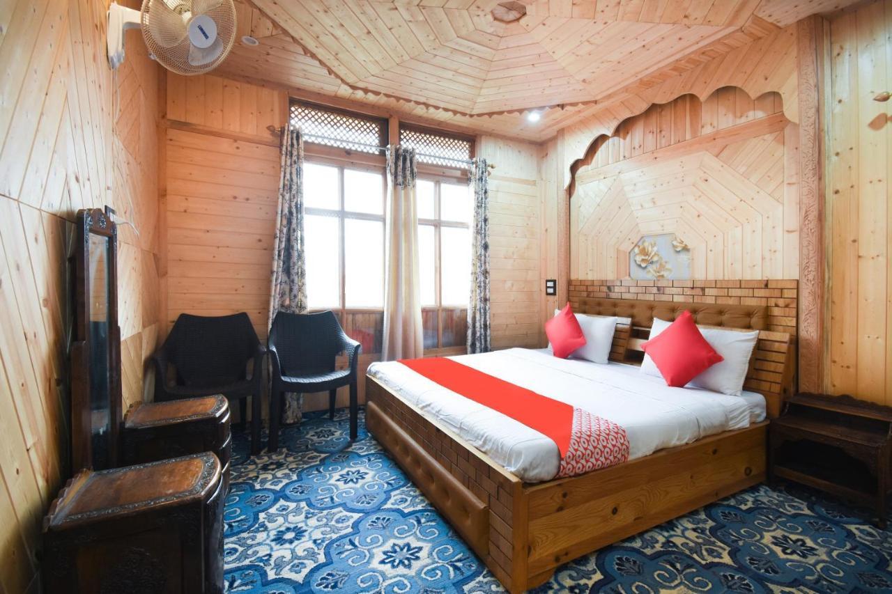 Oyo 66637 Merlin Group Of Houseboats Hotel Srinagar  Exterior photo