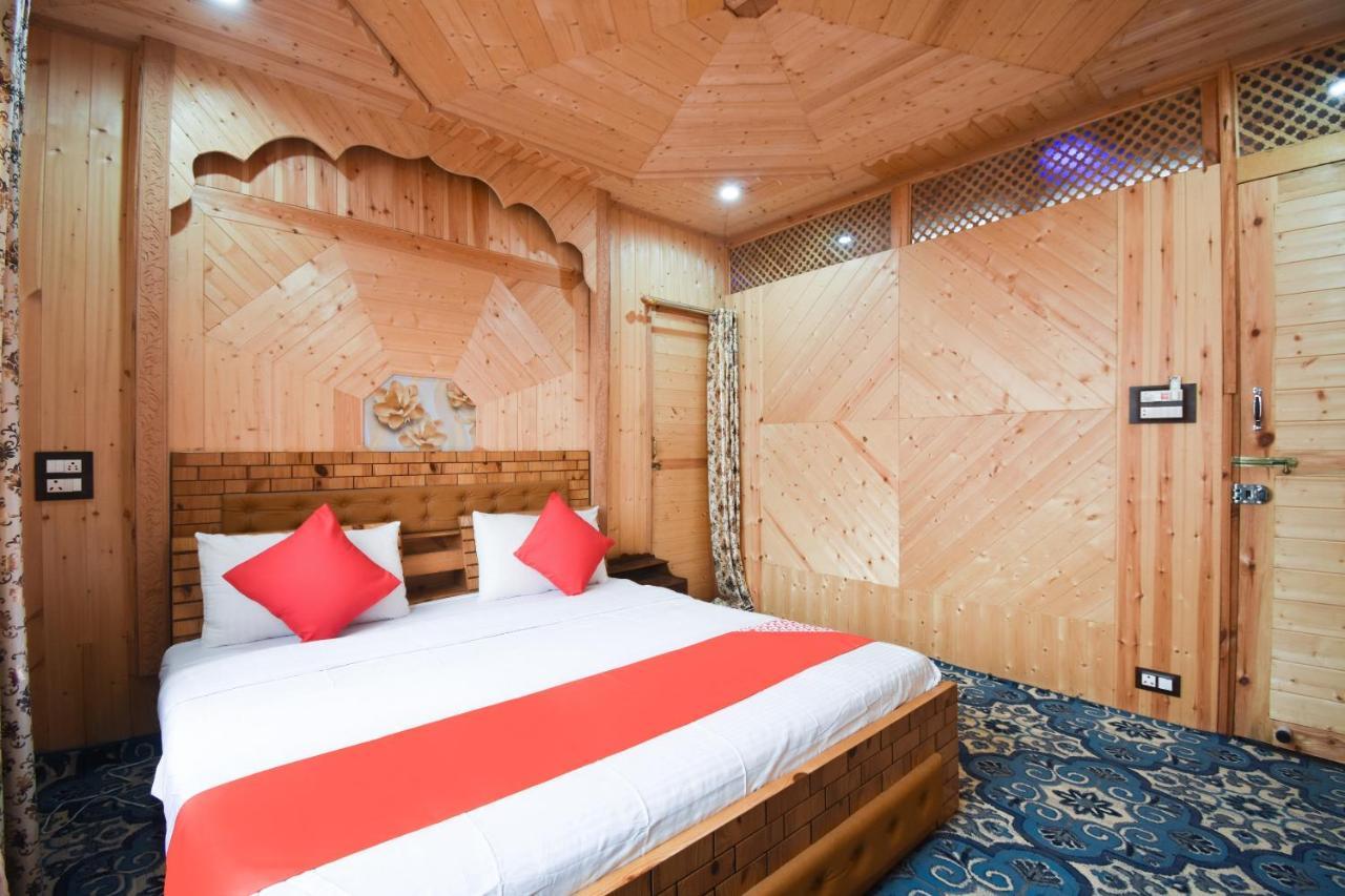 Oyo 66637 Merlin Group Of Houseboats Hotel Srinagar  Exterior photo